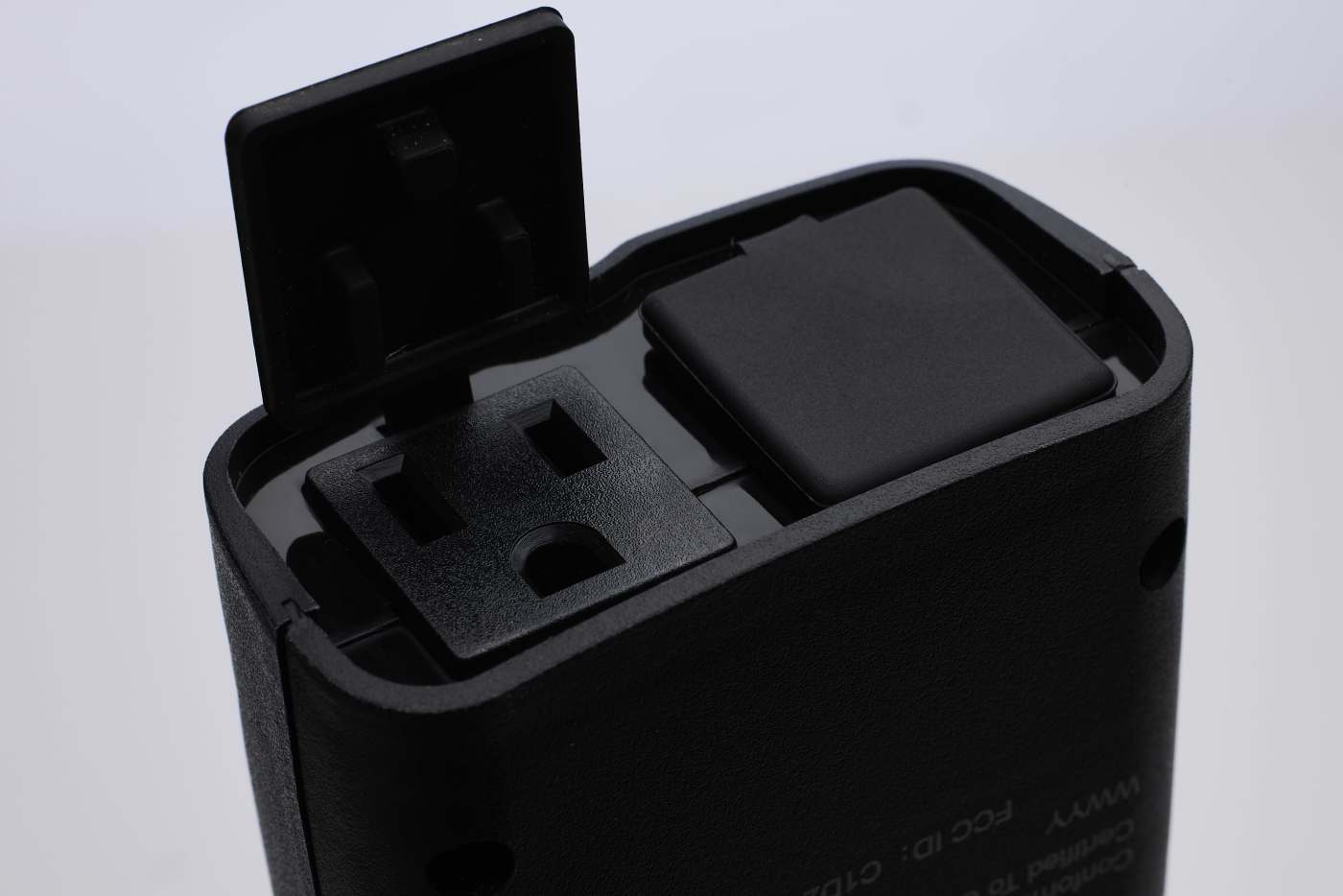 Satco (S11281) - Starfish, Smart Outdoor Dual Plug-In Outlet, WIFI enabled